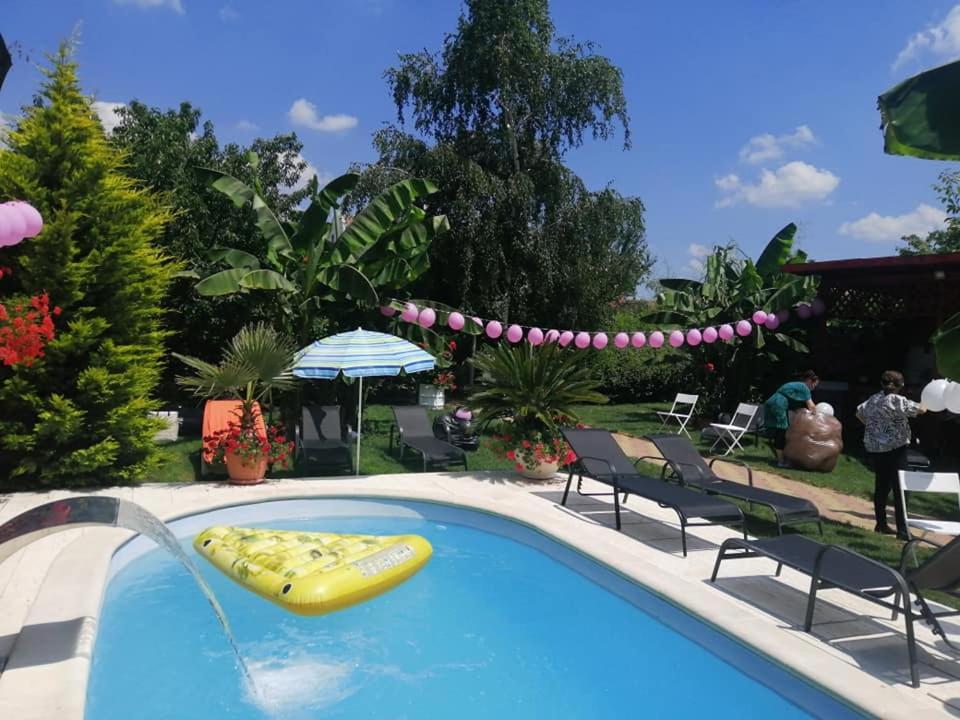 Villa Casa Mona à Oradea Extérieur photo