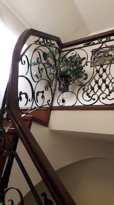 Villa Casa Mona à Oradea Extérieur photo